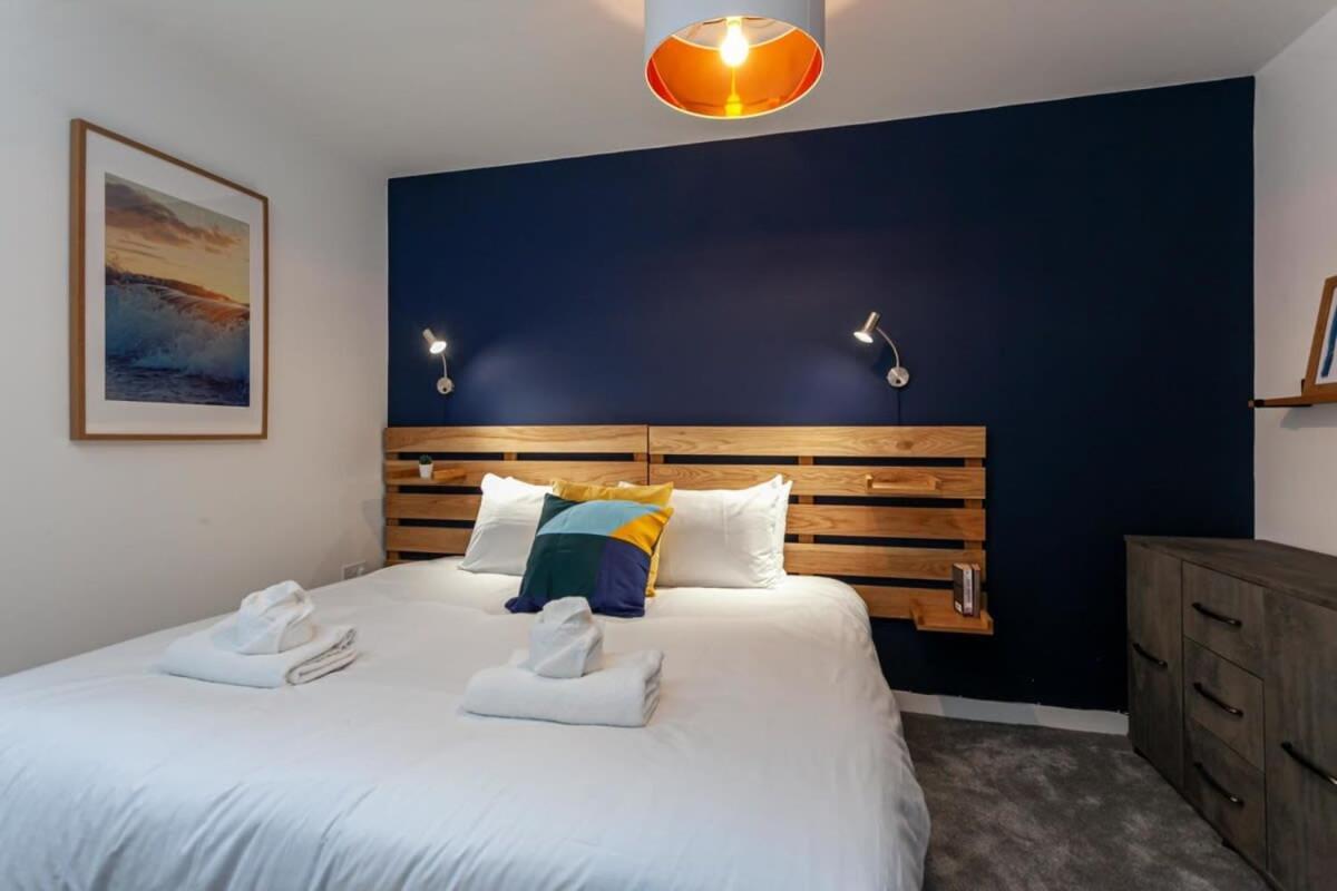Stunning 2 Bed Flat 5Min To Old Trafford Stadium Manchester Extérieur photo